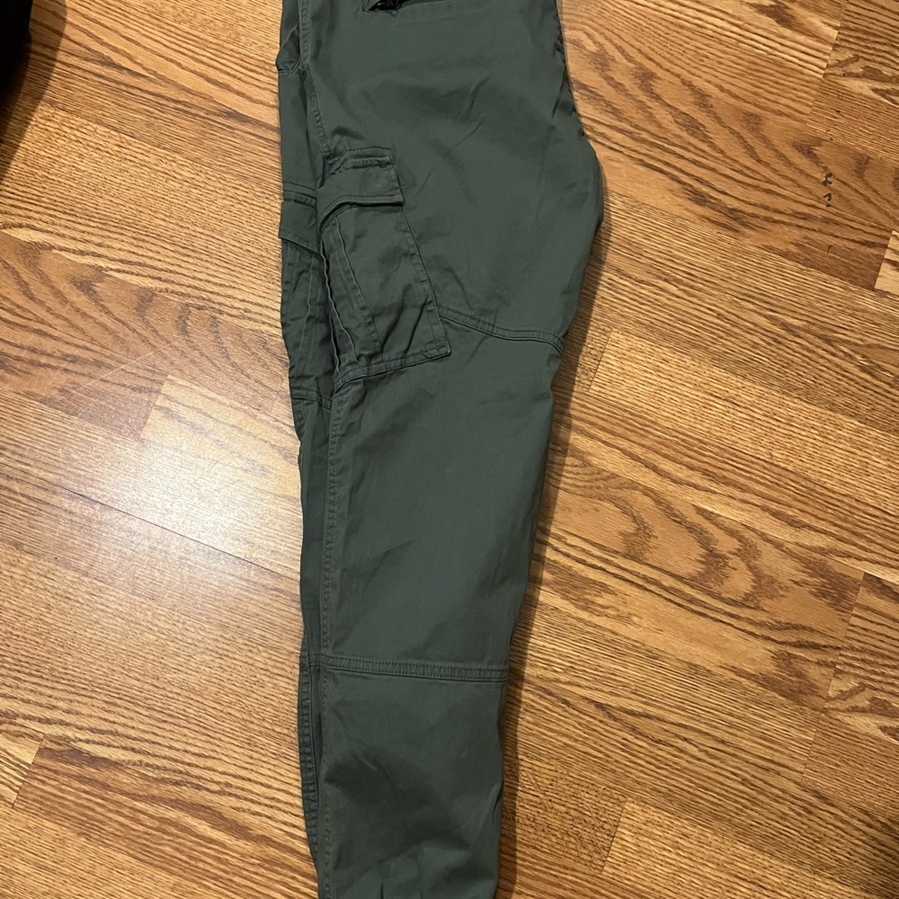 Men's Green Cargo Pants